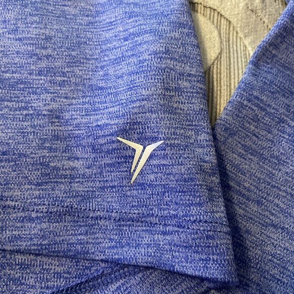 Old Navy Hooded Womens Go-Dry Cool Active Running Workout Pullover Size Medium - Picture 6 of 9